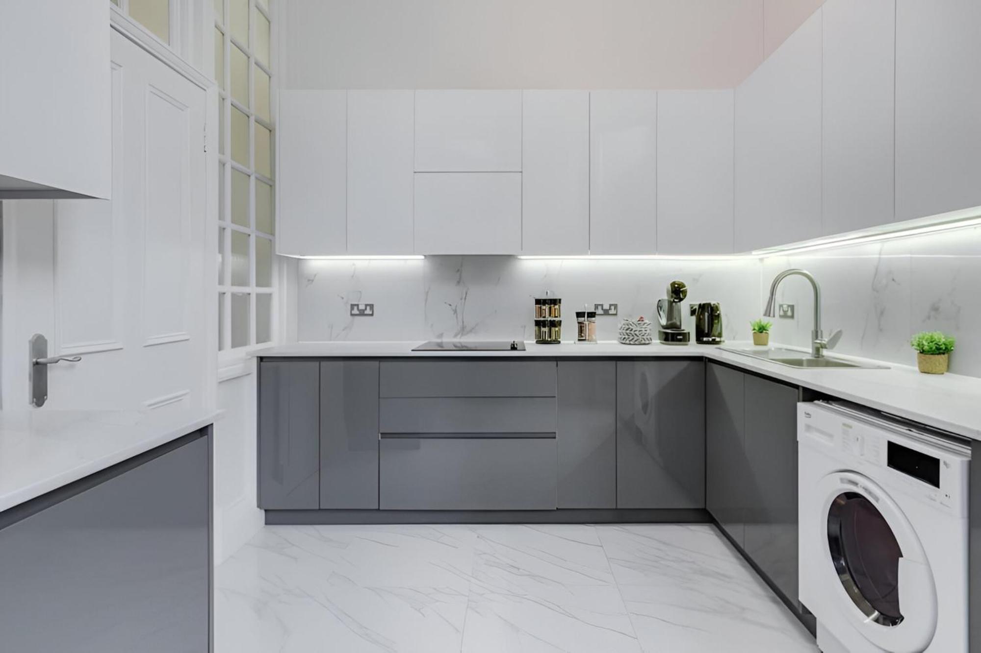 Luxury London 3 Bedroom Duplex With Pool Table - 4Hs ภายนอก รูปภาพ